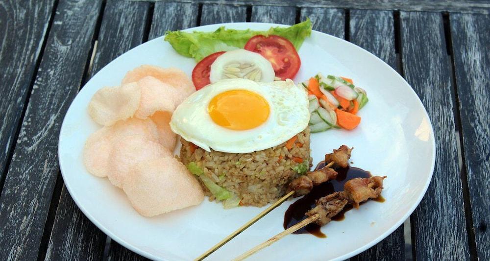 Melati Resort & Hotel Kuta  ภายนอก รูปภาพ